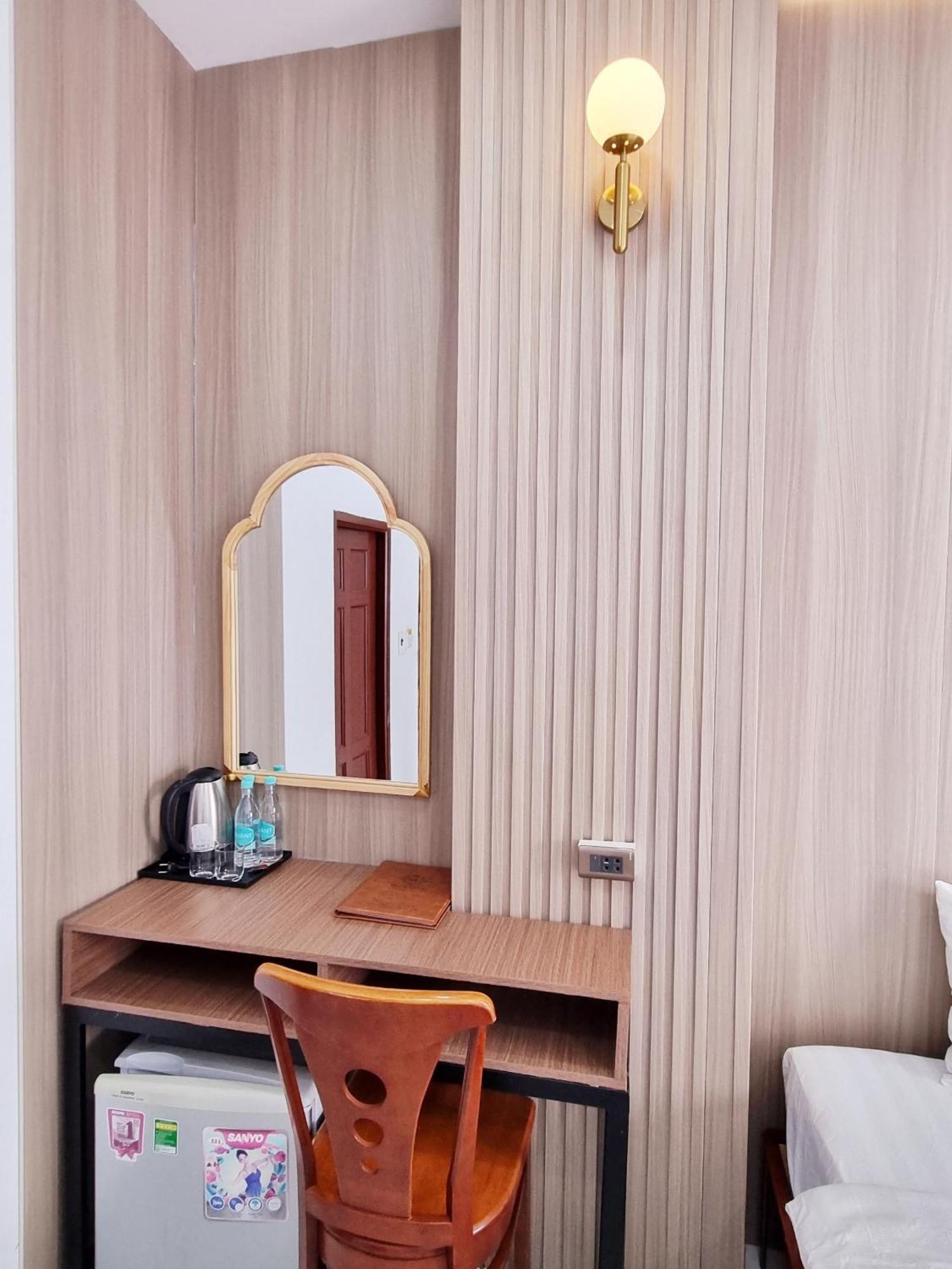 Minh Khue Hotel Vinh Long Ngoại thất bức ảnh